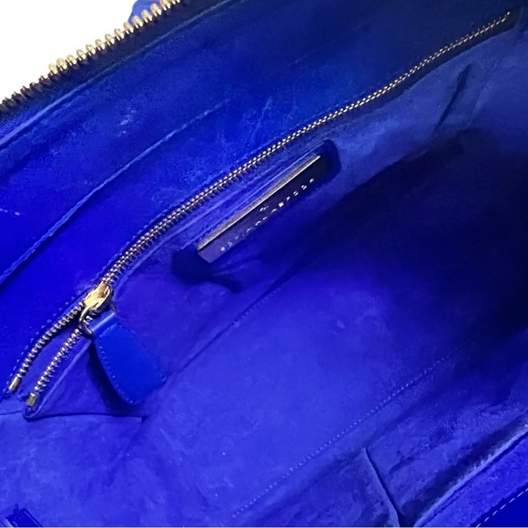 Sofia Al Asfoor Classic Signature BlueShield Bag Size 300 NWOT